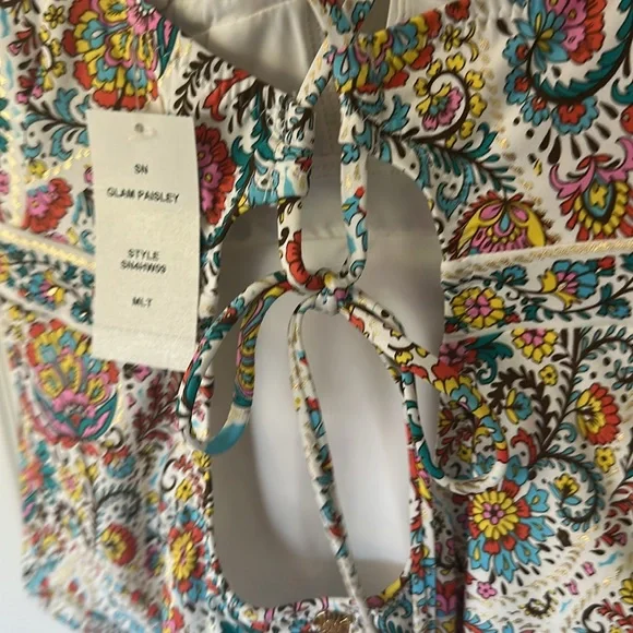 Sunshine 79 Glam Paisley V-Plunge One Piece Swimsuit - Picture 4 of 4